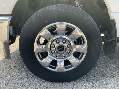 Used 2023 Ford F350 Lariat w/ Tow Technology Package image 22