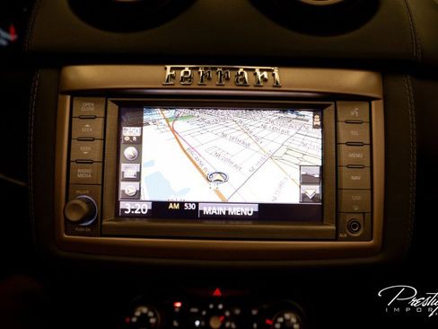 Used 2014 Ferrari California image 53