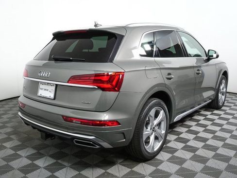 Used 2023 Audi Q5 2.0T Premium Plus w/ Premium Plus Package image 3