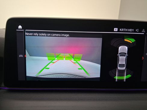 Certified 2022 BMW 540i image 29