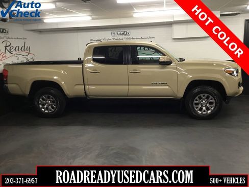 Used 2016 Toyota Tacoma SR5 w/ SR5 Appearance Package (SN) AWD/4WD image 1
