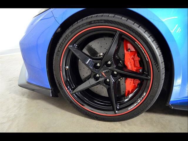 Used 2025 Chevrolet Corvette E-Ray AWD/4WD image 8