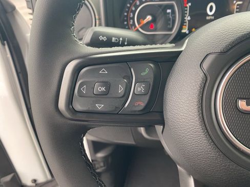 New 2026 Jeep Gladiator Mojave AWD/4WD image 16