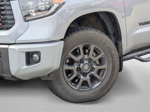 Used 2021 Toyota Tundra SR5 w/ Trail Edition image 23