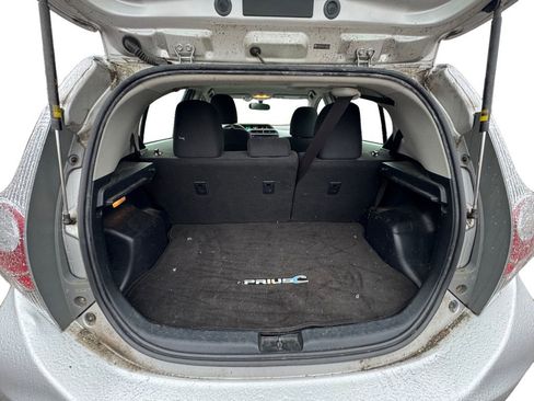 Used 2012 Toyota Prius C One image 19