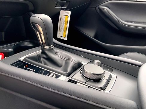 New 2026 MAZDA MAZDA3 2.5 S Preferred image 7