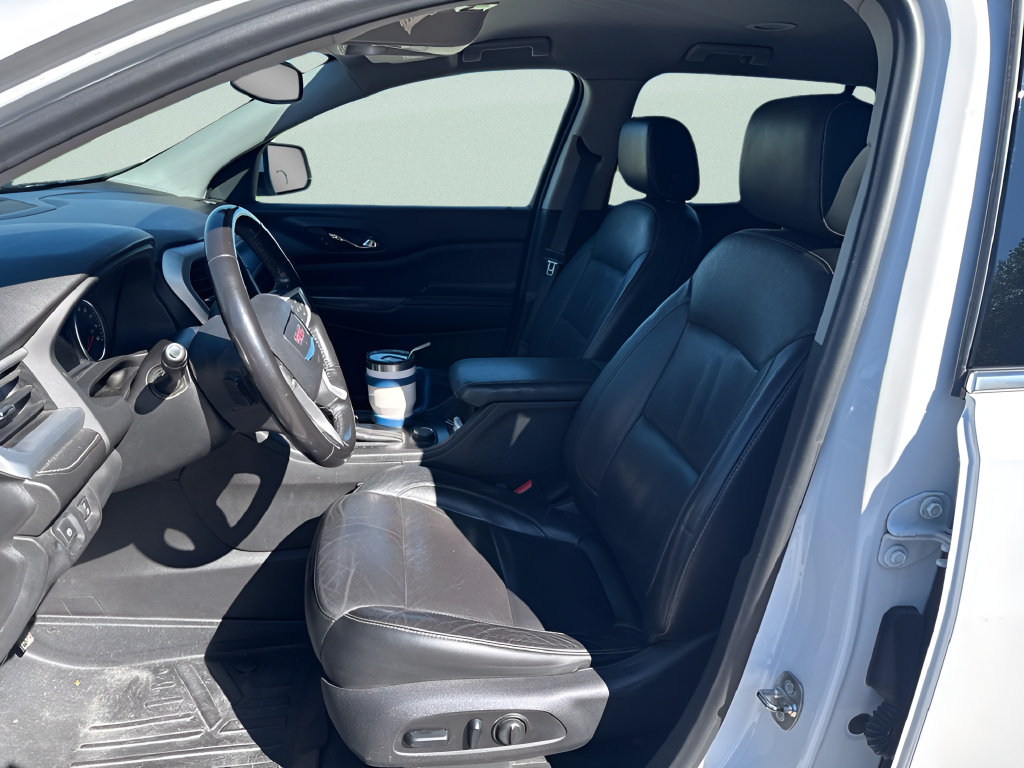 Used 2018 GMC Acadia SLT FWD image 8