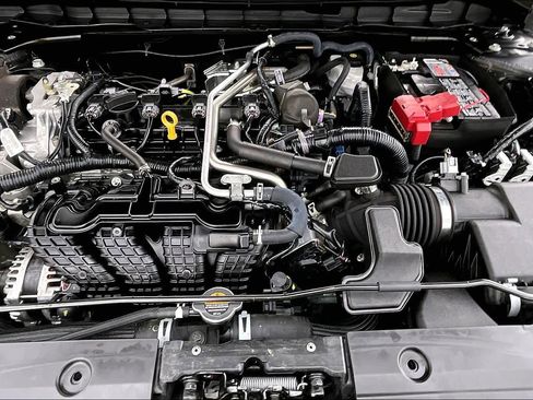 Used 2025 Nissan Altima 2.5 SR image 32