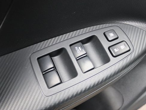 Used 2023 Mitsubishi Eclipse Cross ES image 17