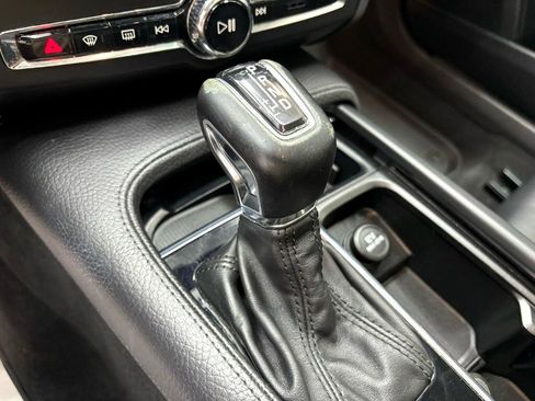 Used 2018 Volvo S90 T5 Momentum w/ Convenience Package image 25