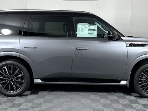 New 2026 INFINITI QX80 Autograph w/ Premium Cargo Package AWD/4WD image 8