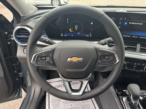 New 2026 Chevrolet Trax LT w/ Driver Confidence Package image 17