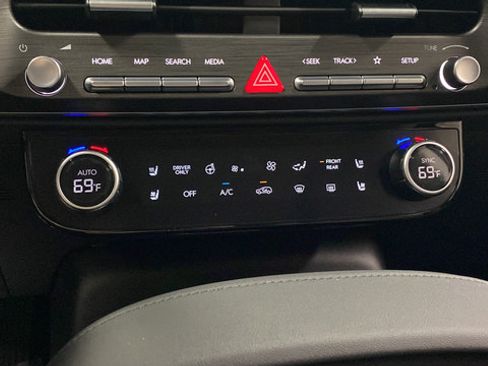 New 2026 Hyundai Palisade Limited AWD/4WD image 18