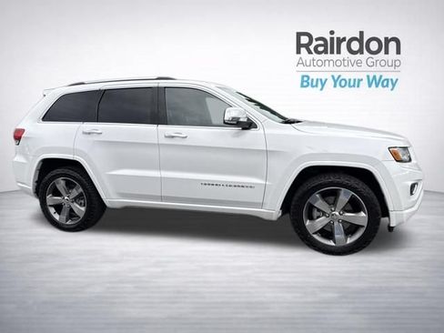 Used 2015 Jeep Grand Cherokee Overland AWD/4WD image 8