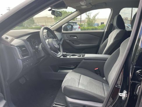 Used 2023 Nissan Rogue SV AWD/4WD image 14