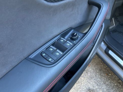Used 2024 Audi RS Q8 AWD/4WD image 45