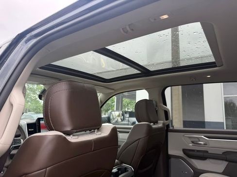 New 2026 RAM 1500 Laramie AWD/4WD image 24