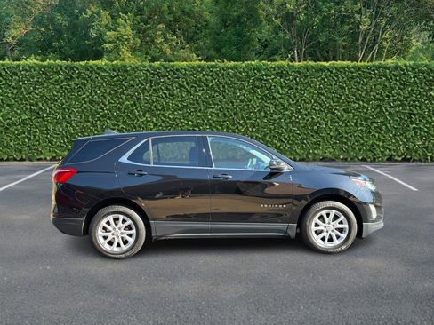 Used 2020 Chevrolet Equinox LT FWD image 2