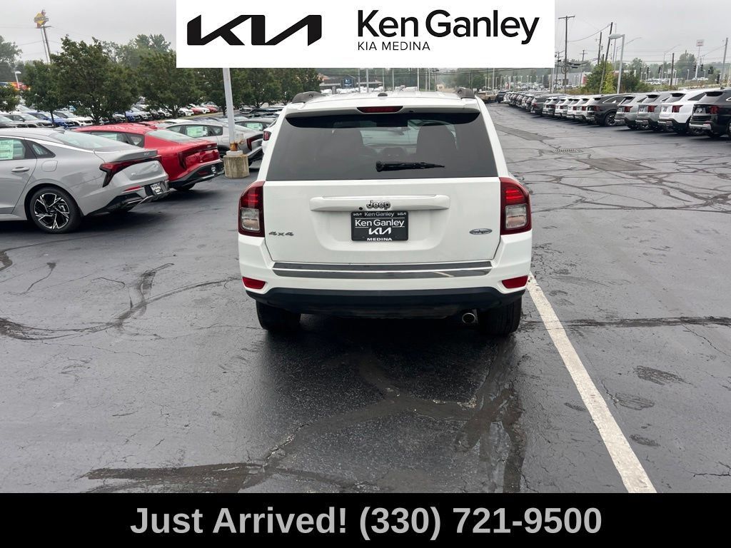 Used 2016 Jeep Compass High Altitude AWD/4WD image 6