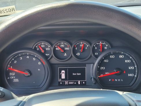 Used 2024 Chevrolet Silverado 1500 Custom Trail Boss AWD/4WD image 24