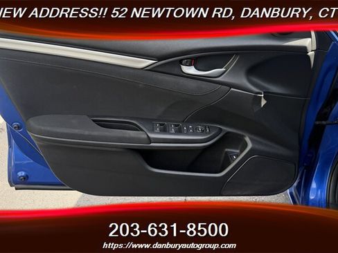 Used 2018 Honda Civic EX image 9