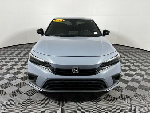 Used 2023 Honda Civic Sport image 2
