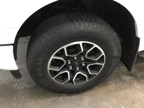 Used 2022 Ford F150 XLT w/ Equipment Group 302A High AWD/4WD image 4
