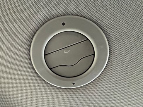 Used 2018 Chevrolet Tahoe Premier image 19