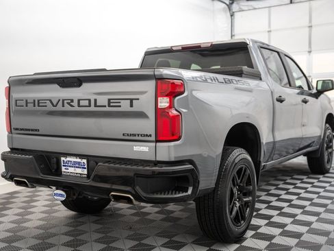 Used 2021 Chevrolet Silverado 1500 Custom Trail Boss w/ Safety Confidence Package AWD/4WD image 5
