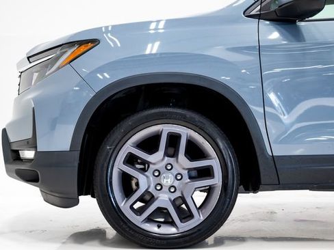 Used 2023 Honda Passport EX-L image 33