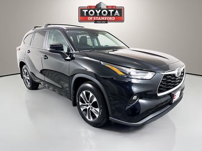 Used 2023 Toyota Highlander XLE