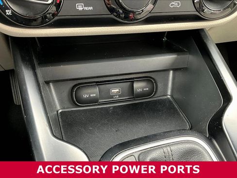 Used 2020 Kia Soul LX image 16