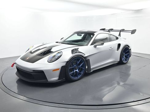 Certified 2025 Porsche 911 GT3 RS RWD image 1