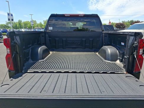Certified 2026 Chevrolet Silverado 1500 LT AWD/4WD image 29