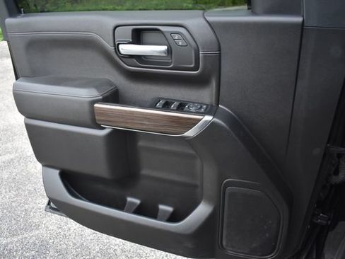 Certified 2022 Chevrolet Silverado 1500 LT AWD/4WD image 31