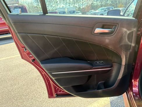Used 2019 Dodge Charger Scat Pack w/ Plus Group image 21