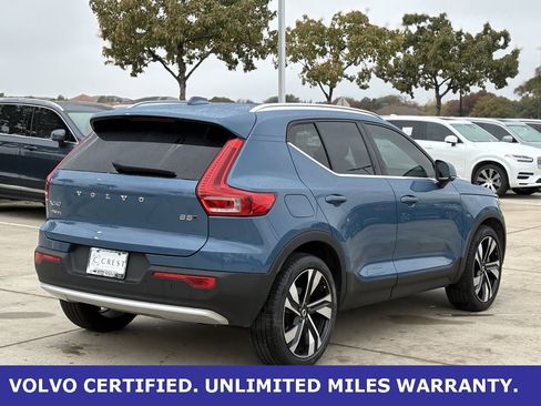 Certified 2023 Volvo XC40 B5 Ultimate w/ Protection Package Premier image 6