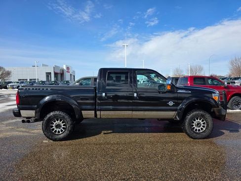 Used 2016 Ford F350 Platinum w/ FX4 Off-Road Package image 9
