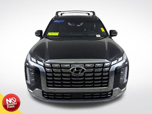 Certified 2024 Hyundai Palisade Calligraphy FWD image 9