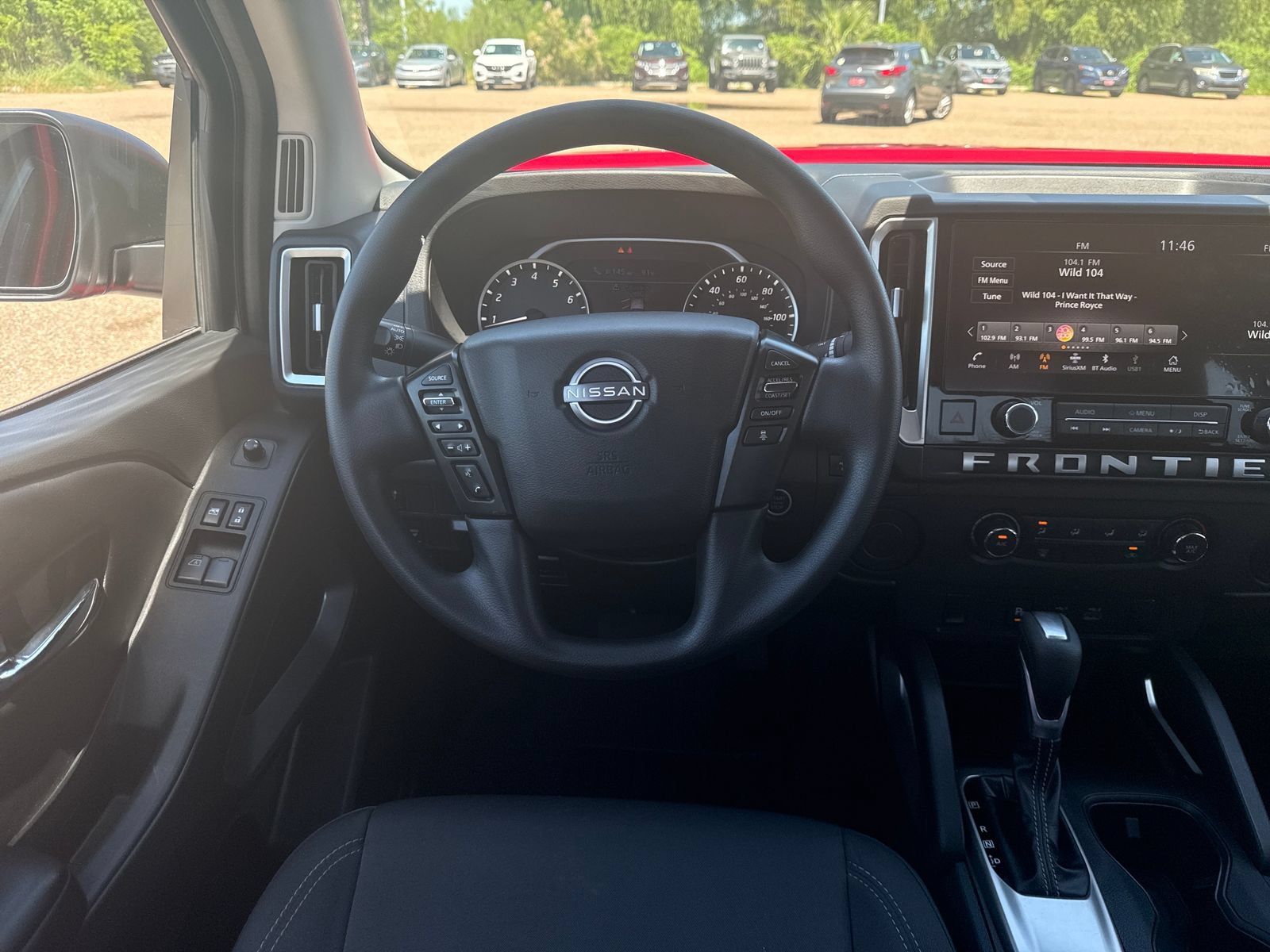 Used 2025 Nissan Frontier SV RWD image 13
