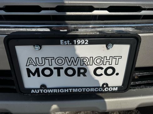 Used 2017 Subaru Outback 2.5i Limited image 19