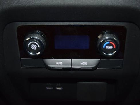 New 2026 Chevrolet Traverse Z71 w/ Enhanced Driving Package image 43