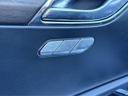 Used 2024 Genesis GV80 2.5T image 34