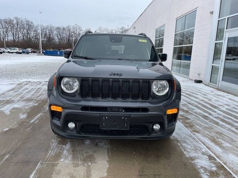 Used 2022 Jeep Renegade Altitude w/ Sun/Sound Group image 3
