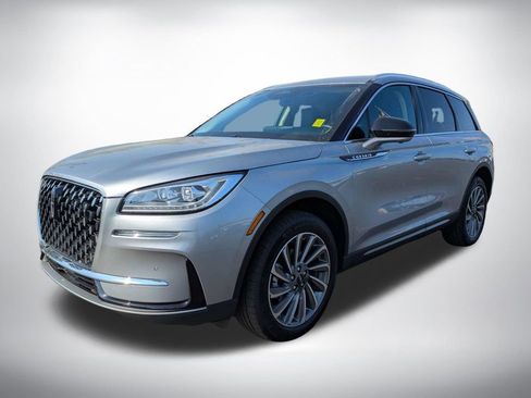 Used 2023 Lincoln Corsair Reserve w/ Equipment Group 201A AWD/4WD image 8