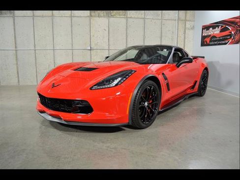 Used 2019 Chevrolet Corvette Grand Sport RWD image 4