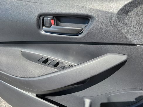 Used 2024 Toyota Corolla LE image 7