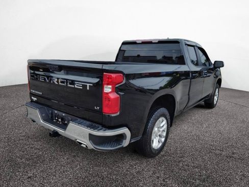 Used 2023 Chevrolet Silverado 1500 LT AWD/4WD image 7
