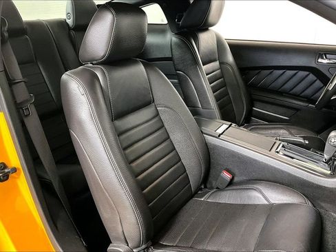 Used 2011 Ford Mustang GT Premium w/ Security Pkg image 7