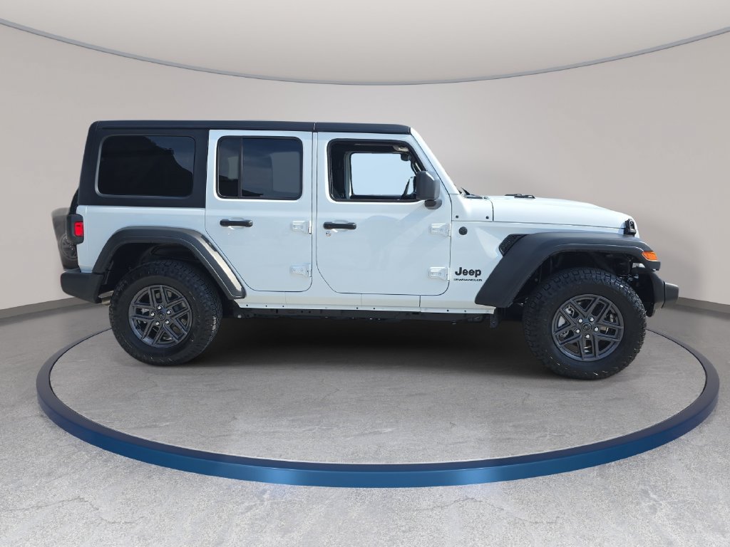 Used 2026 Jeep Wrangler Unlimited Sport AWD/4WD image 5